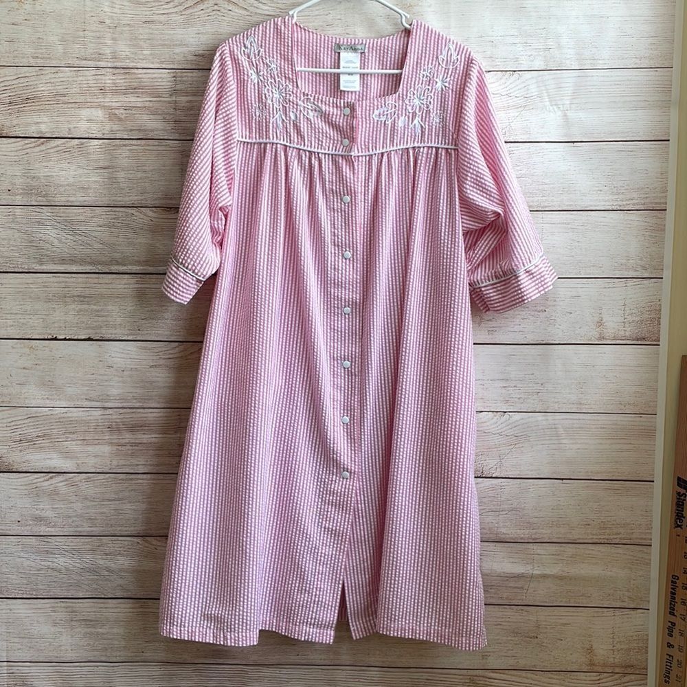 VINTAGE KAY ANNA PATIO DRESS IN PINK‎ AND WHITE SEERSUCKER